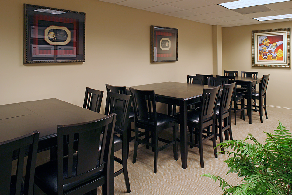 tcpb-509-dining-room.png